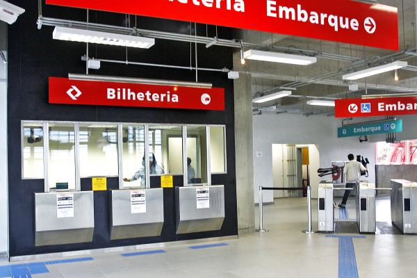 Ferroviários ameaçam entrar na Justiça contra fechamento de bilheterias das estações