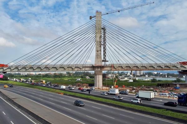 Governo propõe passarela gigante para levar passageiros da Linha 13 ao Aeroporto de Guarulhos
