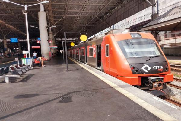 Secretário diz que concessão da CPTM deve ajudar em linhas operadas pelo governo