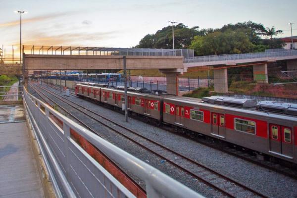 Governo federal libera recursos para a Linha 9-Esmeralda