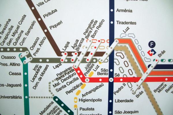 Mapas de estações e trens da CPTM permanecem desatualizados