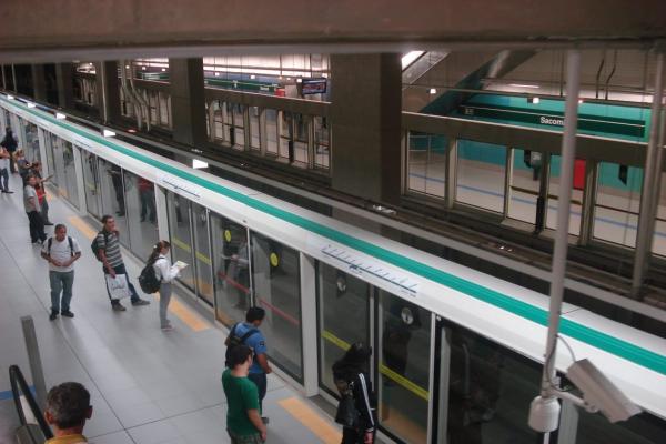 Após 100 dias no cargo, Doria promete portas automáticas na CPTM e retomada de obras do Metrô