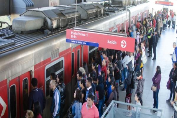 Justiça condena CPTM a pagar R$ 7 mil a vítima abusada sexualmente em trem em SP