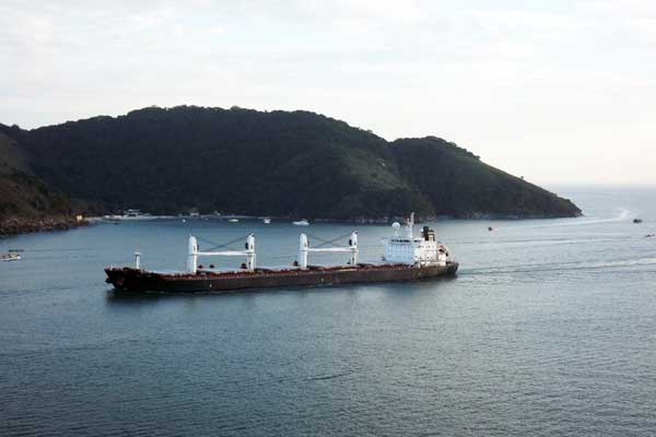 Contrato de dragagem na entrada do Porto de Santos, SP, é prolongado