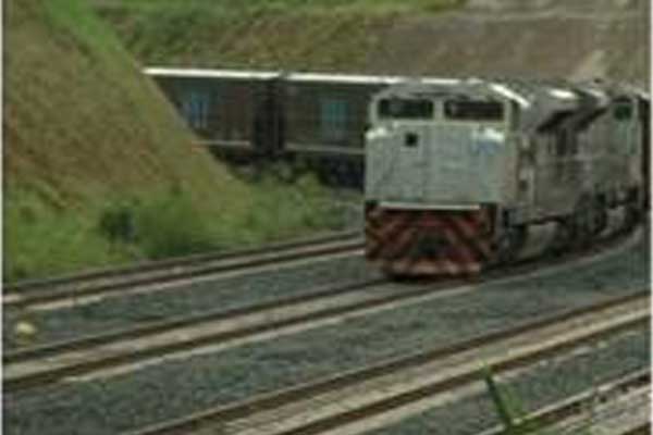 Após adiamento, trem parte de Goiás ao Maranhão pela Ferrovia Norte-Sul