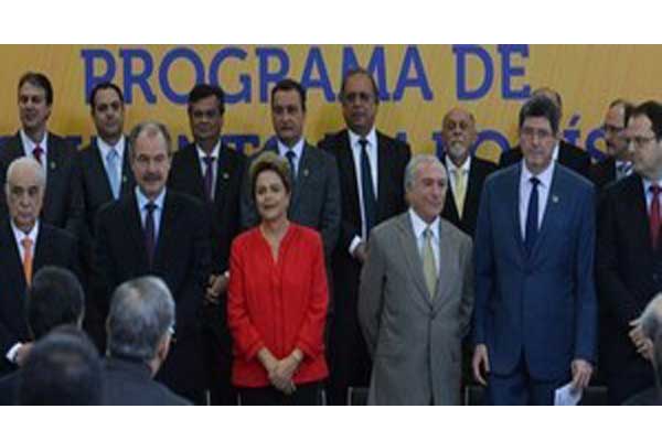 Após 9 meses, programa de logística só produz resultado no setor portuário