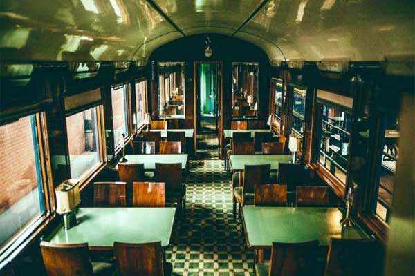Um comboio presidencial no Douro, duas estrelas Michelin na cozinha. All aboard?