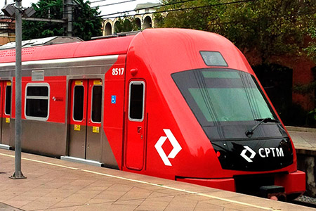 Trens e metrô podem parar por 24 horas nesta terça-feira