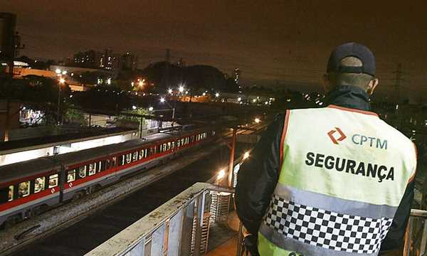 Passageiros da CPTM sofrem com insegurança