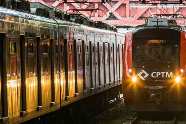 Linha-8 da CPTM tem circulação afetada após queda de guindaste